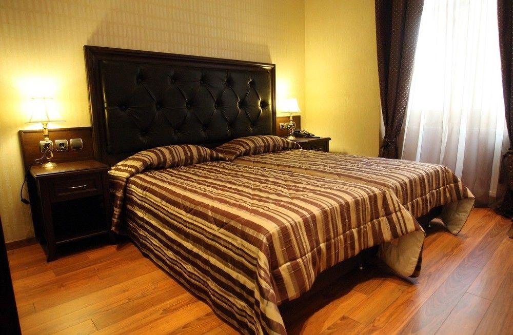 Tourist Hotel Thessaloniki Exterior photo