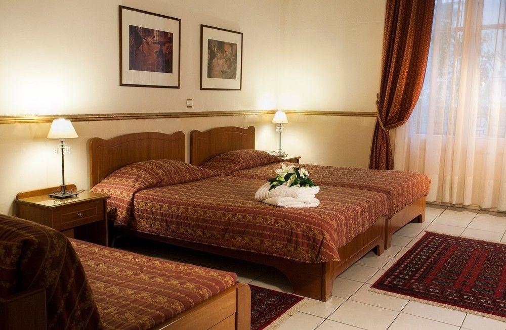 Tourist Hotel Thessaloniki Exterior photo